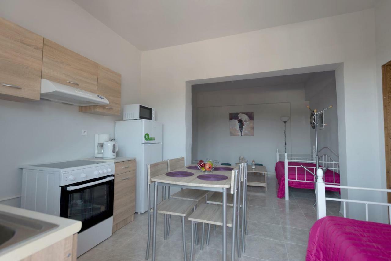 Paulsia Apartments Psinthos Exteriér fotografie