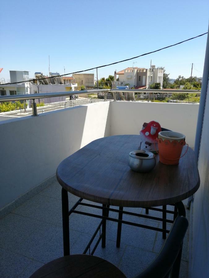 Paulsia Apartments Psinthos Exteriér fotografie